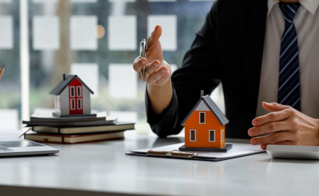 How to Choose the Right Property Consultant 8 Property Consultant